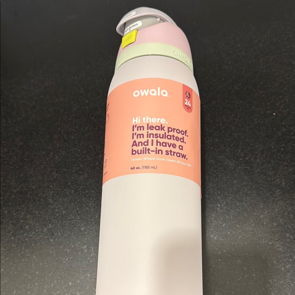 40oz Owala Freesip - New with tags